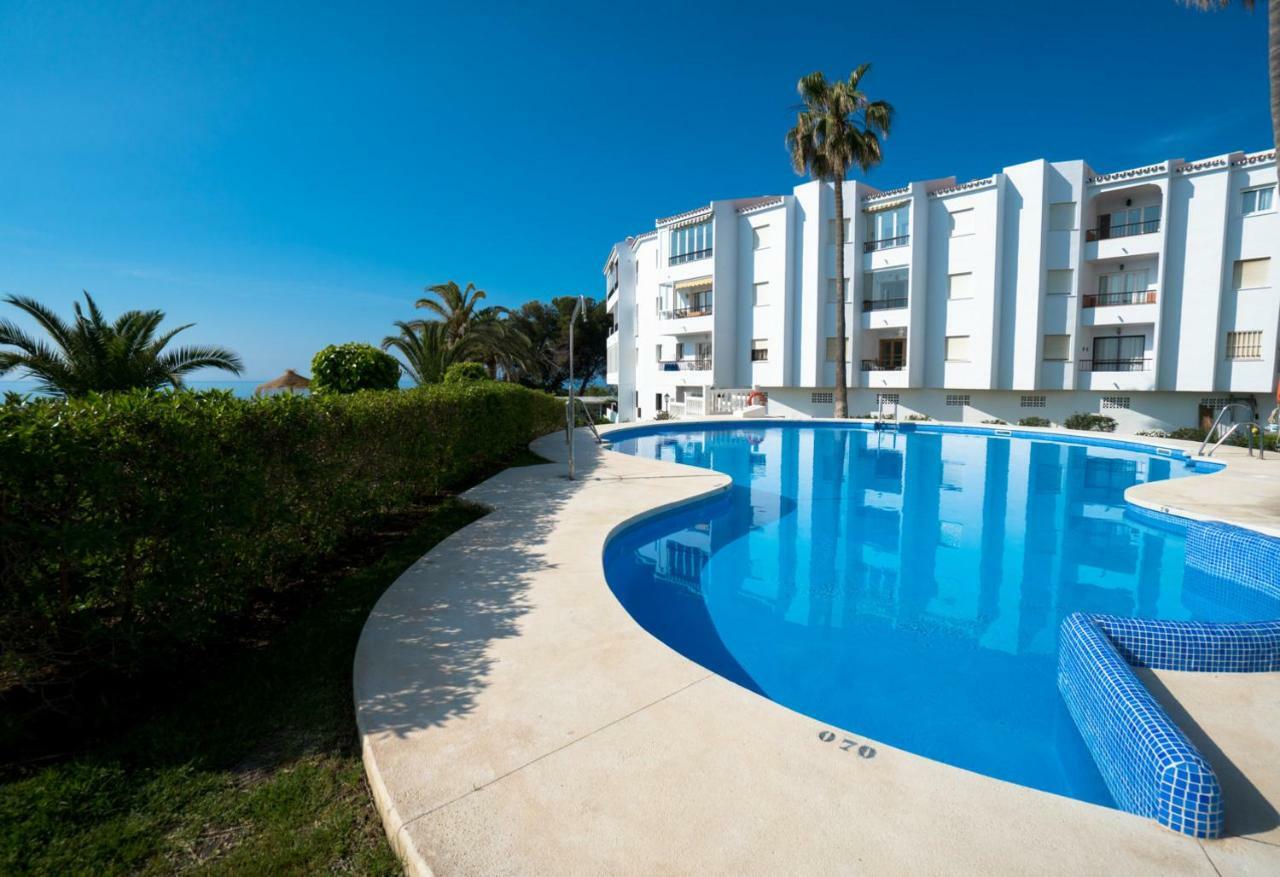 Palmeras 80 Menyber Нерха Экстерьер фото